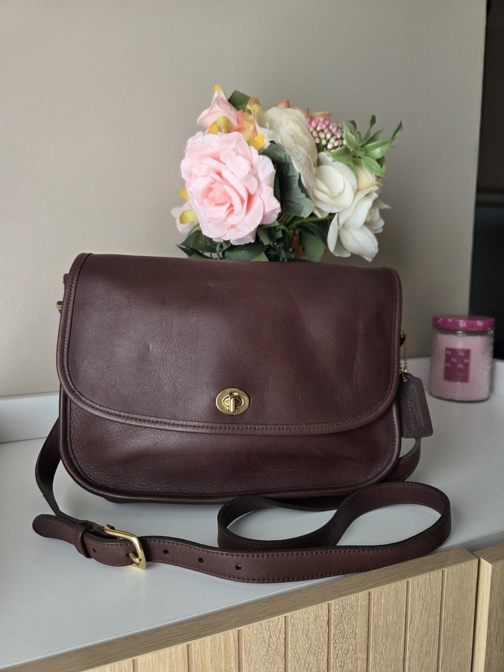 Vintage Coach Classic Leather Turnlock Crossbody Bag in Chocolate  Brown